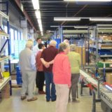 Der Rundgang durch den Betrieb beginnt.